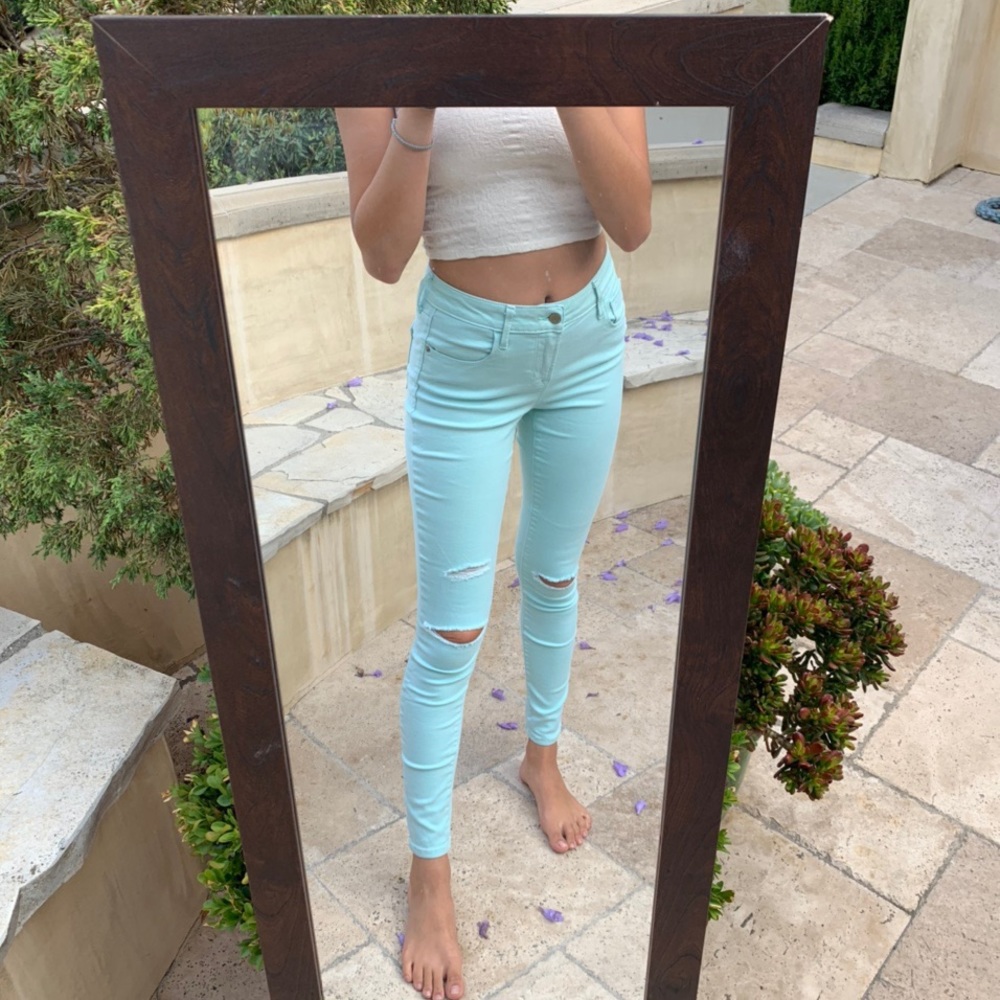 🛼Old Navy Rockstar Skinny Jeans